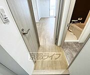 明るい廊下です