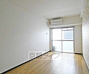 広々としたお部屋です