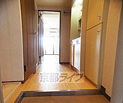 明るい廊下です