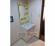 ドレッサータイプの洗面台です。