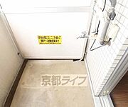 洗濯はバルコニーで。