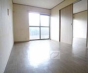 ＬＤＫの横のお部屋です。
