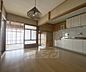 リビング/ダイニング：京都を代表する観光地、嵐山のすぐ近く 広々貸家です