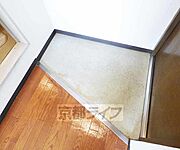 明るい玄関です