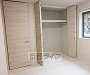 静かな室内です