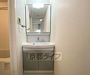収納性の高い洗面所です。