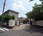 周辺：久世中学校まで700m