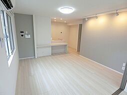 ファミールJ 201 2階2LDKのリビング/ダイニング