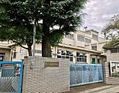 中野区立北中野中学校 徒歩38分。 3020m