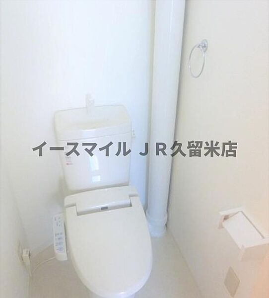 画像25:落ち着いた色調のトイレです