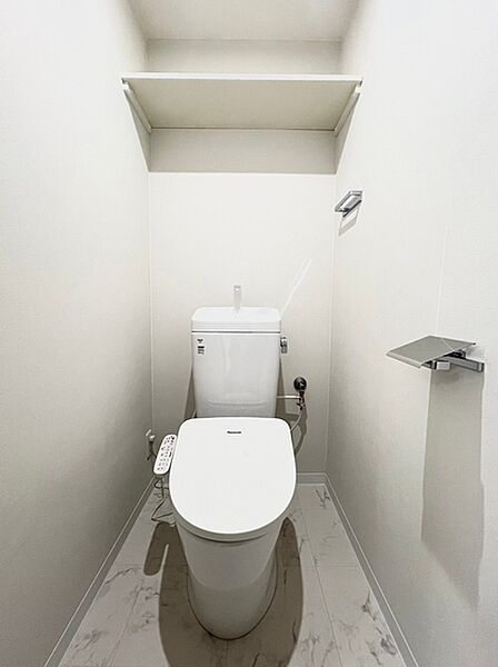画像18:コンパクトで使いやすいトイレです