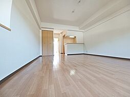 フォーリア24 105号室 1階ワンルームのリビング/ダイニング