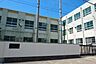 周辺：山田東中学校まで　1301m　徒歩約17分●地下鉄／名鉄「上小田井駅」徒歩約15分に位置する中学校。合唱、部活動が盛んで日本文化理解、国際理解や職場体験等の体験学習にも力を入れている。