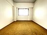 室内：陽射しが柔らかい北側の洋室！シンプルなお部屋です