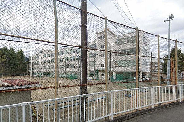 画像17:静岡市立安倍川中学校
