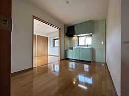 居間