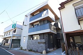 D crest 相生 203 ｜ 静岡県静岡市葵区相生町（賃貸アパート1LDK・2階・42.35㎡） その1