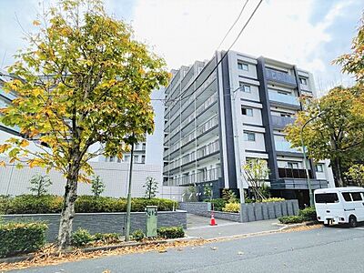 外観：〜松が谷駅徒歩8分　ペット飼育可能　内装リフォーム済マンション〜