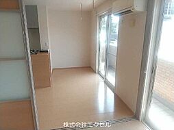 JR八高線 北八王子駅 徒歩2分の賃貸アパート 2階1LDKのリビング/ダイニング