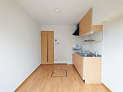 JR青梅線 福生駅 徒歩8分の賃貸テラスハウス 1SDKのリビング/ダイニング