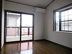 JR中央本線 西八王子駅 バス11分 下諏訪宿下車 徒歩8分の賃貸アパート 2階2DKのリビング/ダイニング