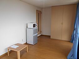 多摩都市モノレール 大塚・帝京大学駅 徒歩4分の賃貸アパート 1階1Kのリビング/ダイニング