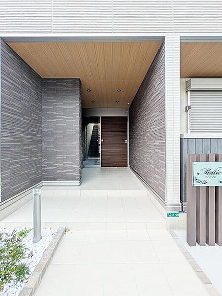 建物エントランス