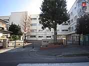 奈良小学校まで約993〜1054ｍ