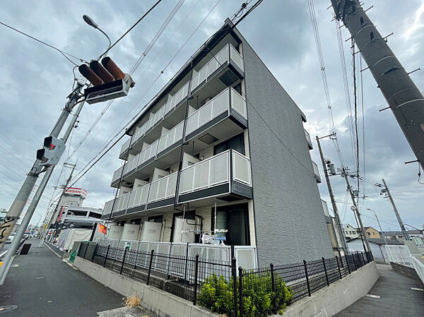 レオパレス南野口 ｜大阪府門真市南野口町(賃貸マンション1K・3階・20.81㎡)の写真 その1