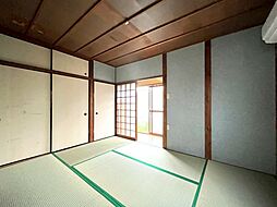 居間