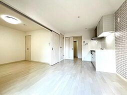 クリエオーレ野里 2階1LDKのリビング/ダイニング