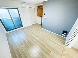 ロワール 2階1LDKのリビング/ダイニング