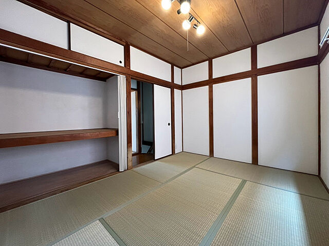 寝室