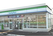 ファミリーマートさいたま岩槻城町店 521m