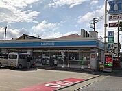 ローソンさいたま16号深作店 406m
