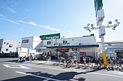 マルエツ東大宮店 731m