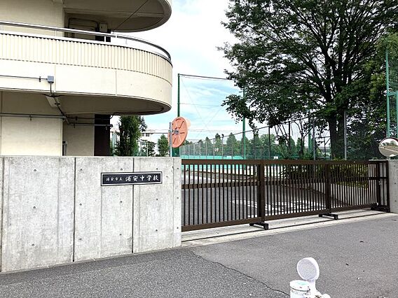 浦安市立浦安中...