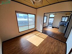 居間