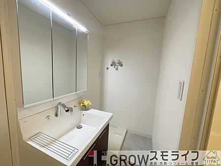 広々とした脱衣所です。