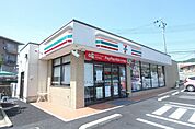 セブンイレブン箕面粟生間谷東店 1034m