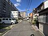 外観：コンビニやアピタなどが近く、急な入り用にも困りません！