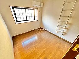 ドゥボワハイツ 202