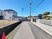 南側道路、陽当り◎5.9ｍ公道のため駐車も楽々できます！