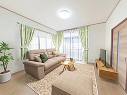 大崎市岩出山字二ノ構　戸建て
