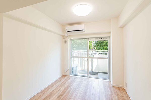 リビング/ダイニングを拡大表示