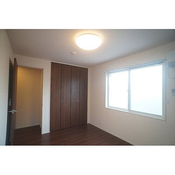 apartment 群馬県前橋市下大島町
下大島町の賃貸情報を見る
物件地図