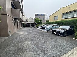 5 / 8