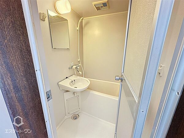 画像12:バス・トイレ別室です！