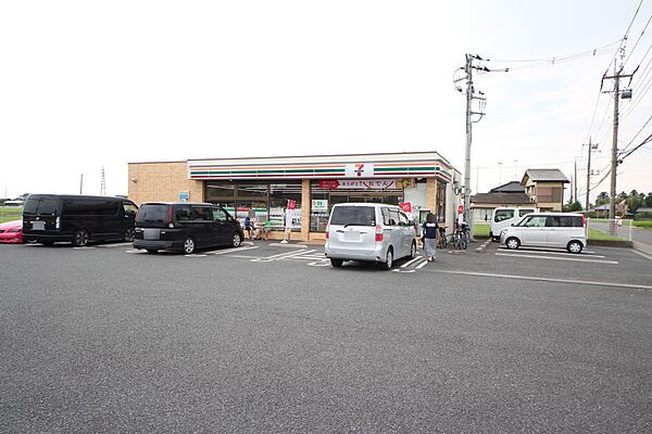 画像4:セブンイレブン足利島田町店(739m)