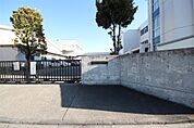 足利市立毛野南小学校(387m)